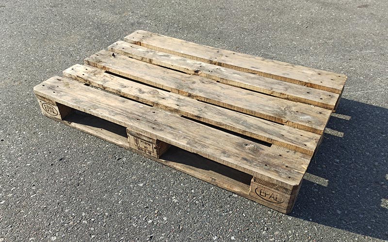 Euro-Palette dunkel 3te Wahl